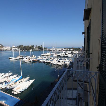Riva Destra Home By Domusextra Ischia Esterno foto