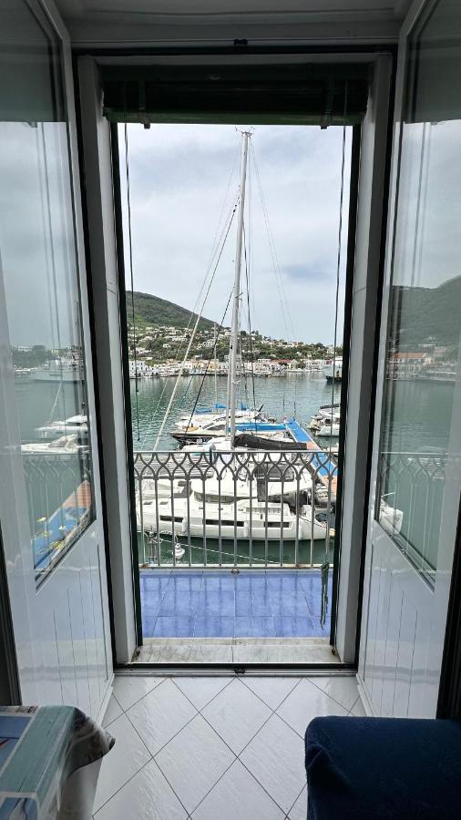 Riva Destra Home By Domusextra Ischia Esterno foto