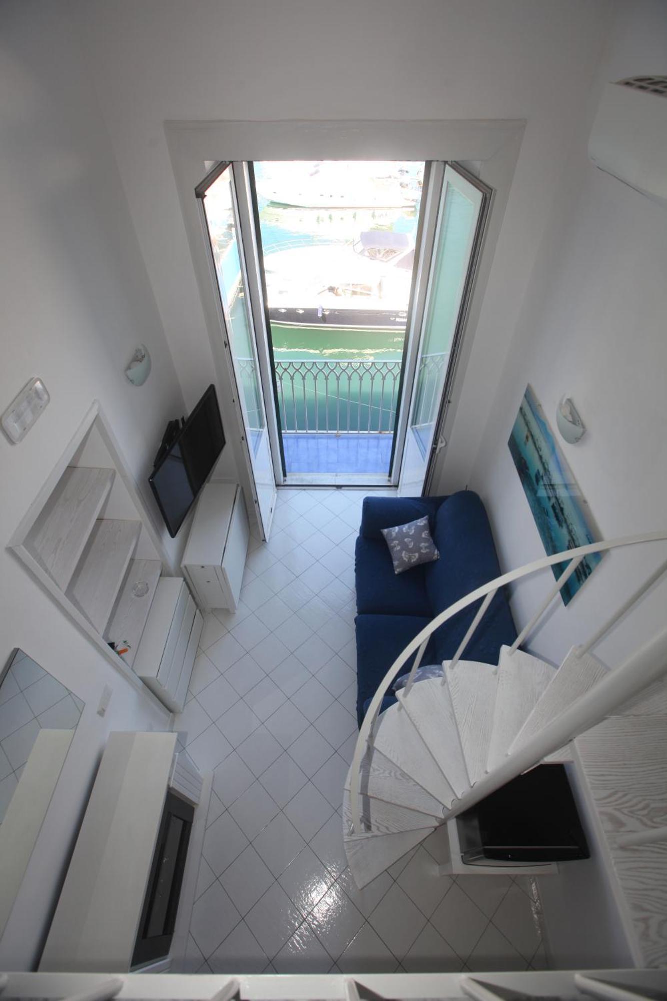 Riva Destra Home By Domusextra Ischia Esterno foto
