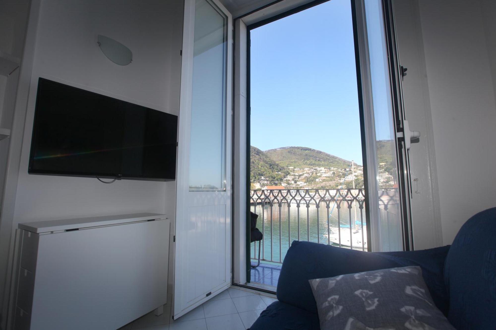 Riva Destra Home By Domusextra Ischia Esterno foto
